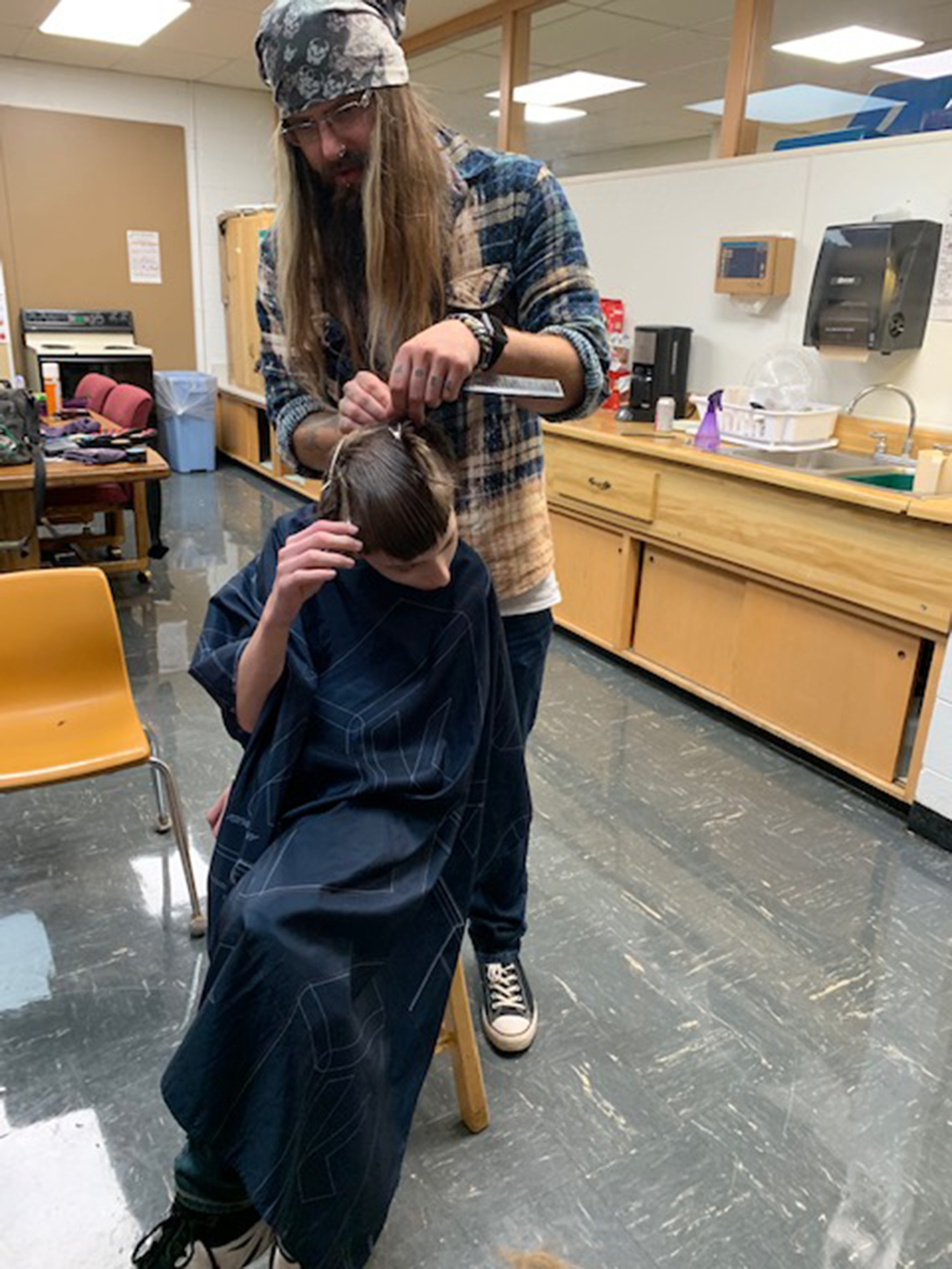 Learning Center students get haircuts | News, Sports, Jobs - Daily Press